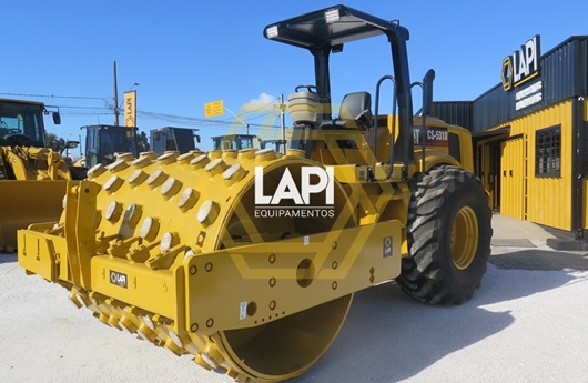 Rolo compactador Caterpillar CS531D