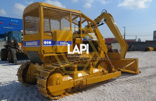 Trator de esteiras komatsu D50A