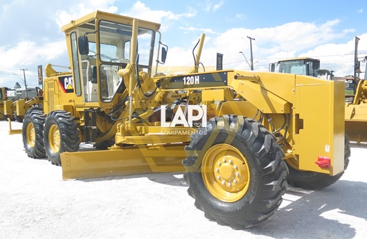 Motoniveladora Caterpillar 120H