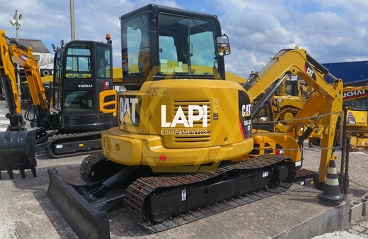 Mini escavadeira Caterpillar 305.5